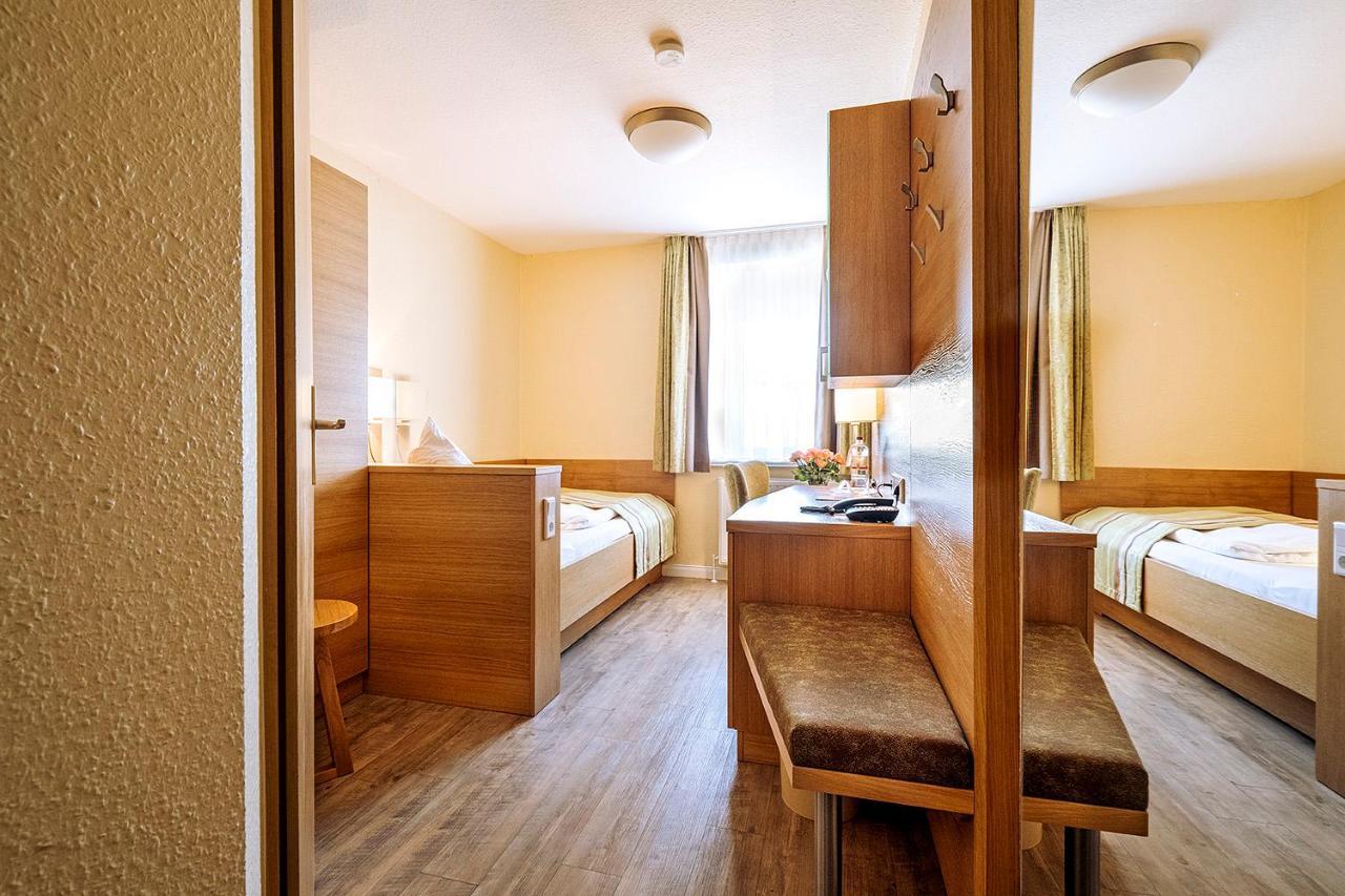Hotel Neuwarft Altbau 다게불 외부 사진