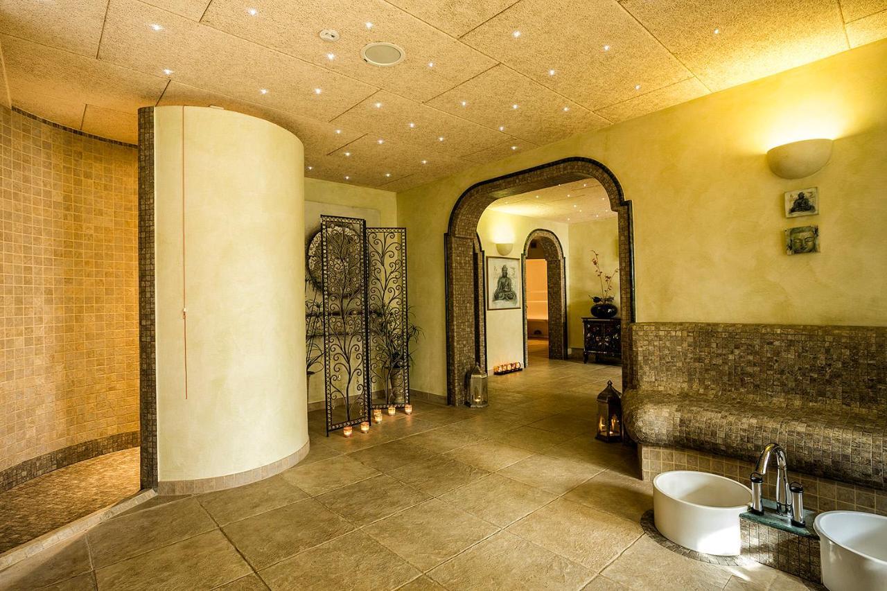 Hotel Neuwarft Altbau 다게불 외부 사진